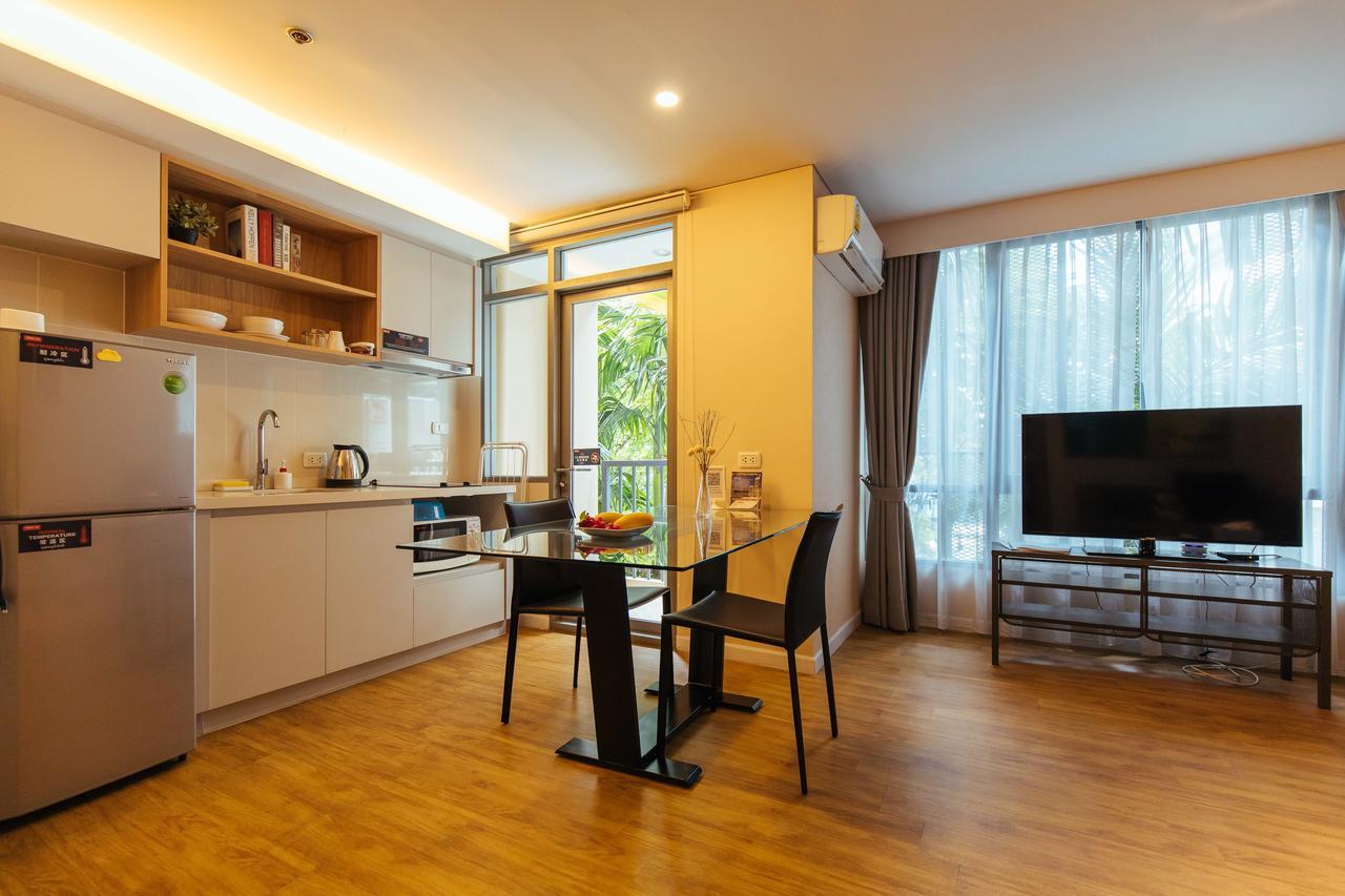 Roomme Hospitality Nang Linchee Branch Бангкок Экстерьер фото