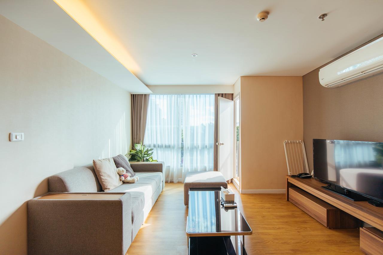 Roomme Hospitality Nang Linchee Branch Бангкок Экстерьер фото