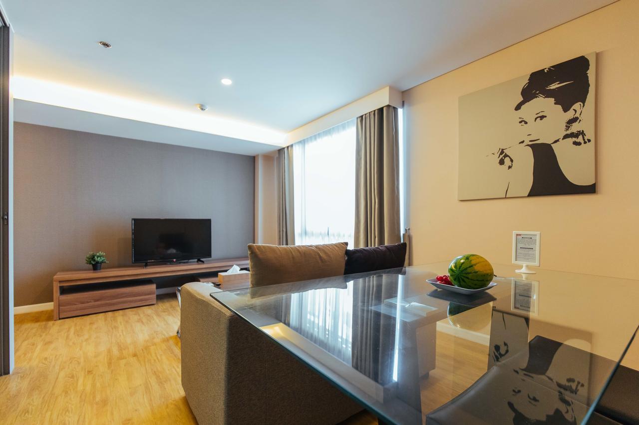Roomme Hospitality Nang Linchee Branch Бангкок Экстерьер фото