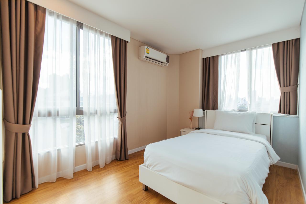 Roomme Hospitality Nang Linchee Branch Бангкок Экстерьер фото