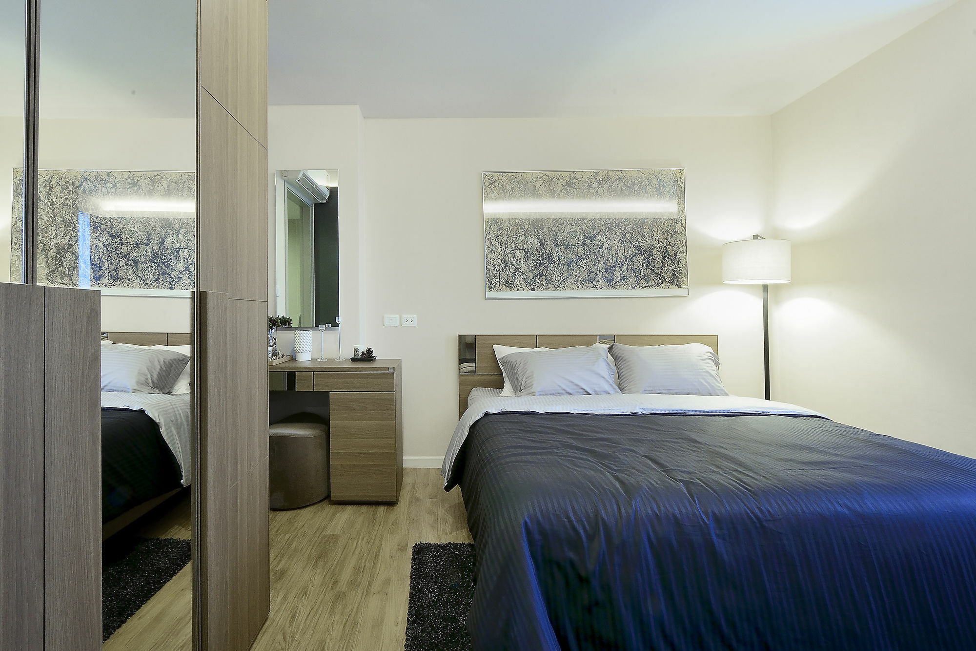 Roomme Hospitality Nang Linchee Branch Бангкок Экстерьер фото